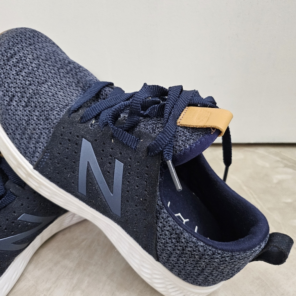 ❌❌SOLD❌❌
New Balance Lace-Up Sneakers - Fresh Foam Sport Pigment WOMEN SIZE 10 - Picture 2 of 8